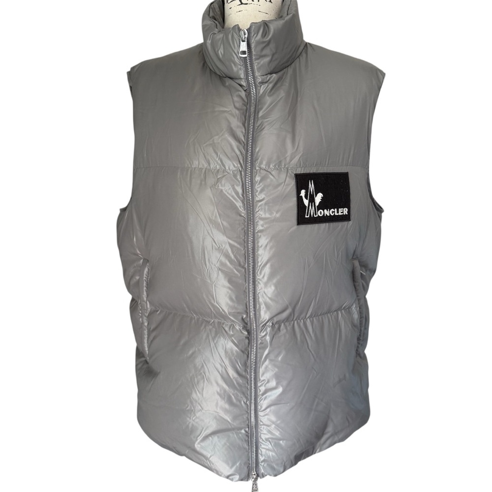 MONCLER Banker Gilet Men’s Gray Down Puffer Vest Size XL (Moncler 4) Authentic